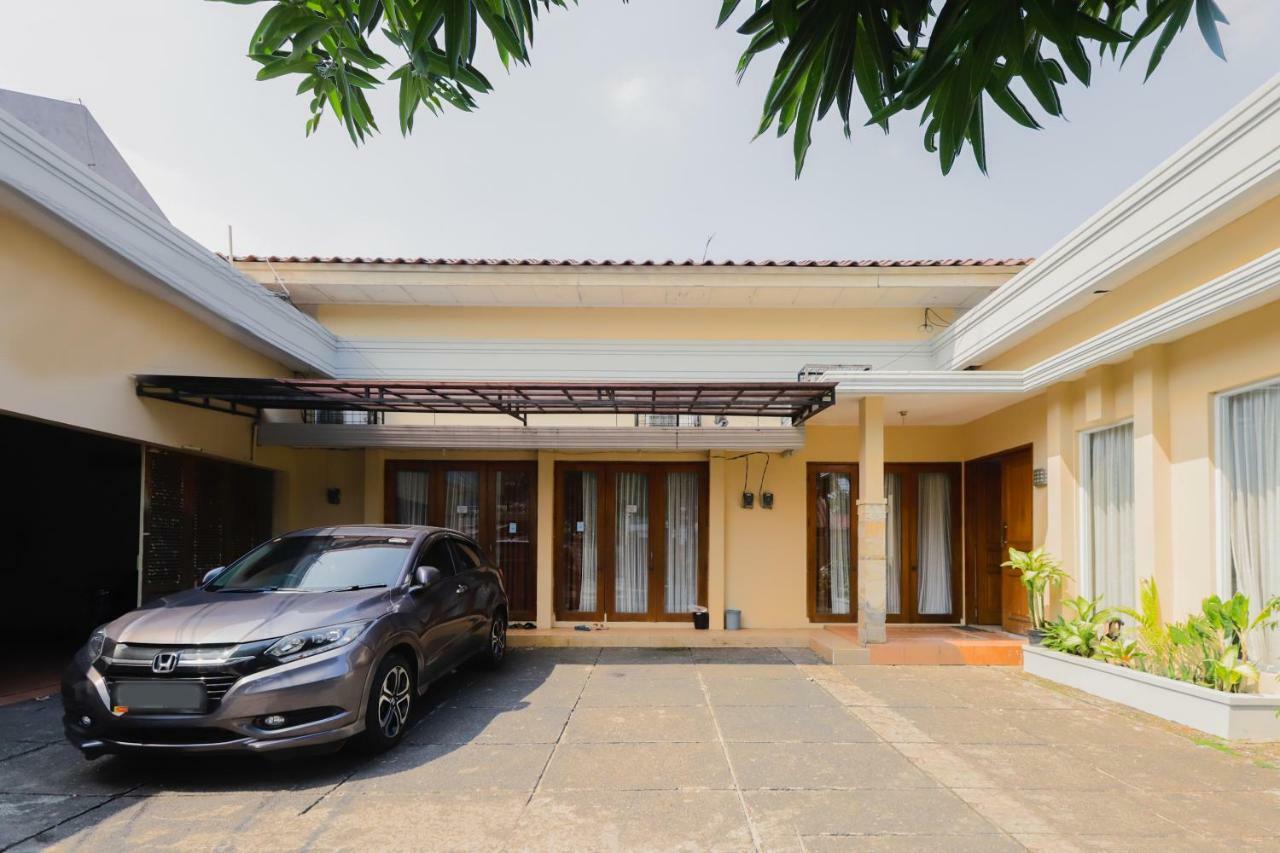 Oyo 968 Tirthankara Residence Jakarta Exterior photo